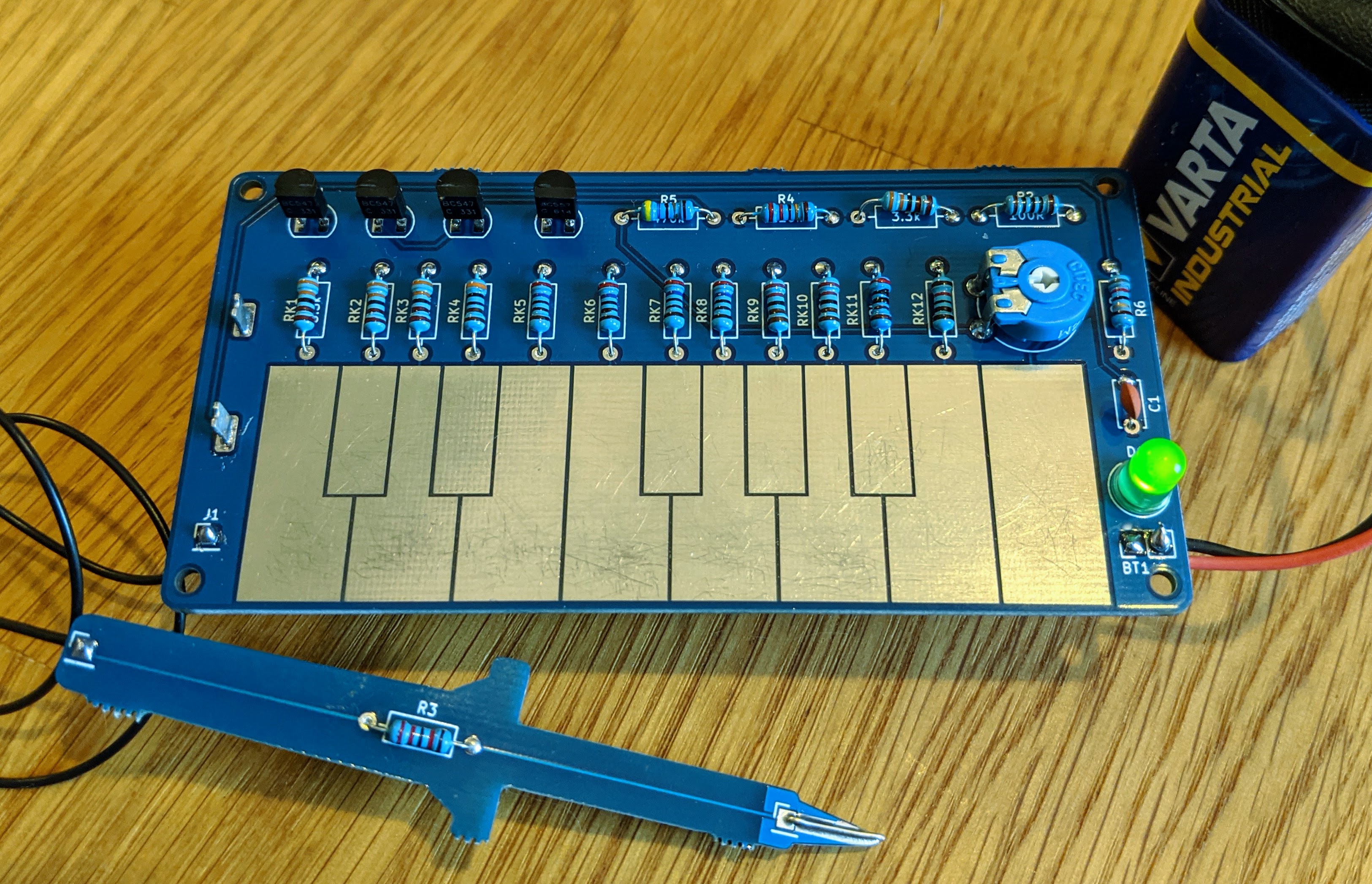 Sawtooth organ - Simple soldering kit for making music