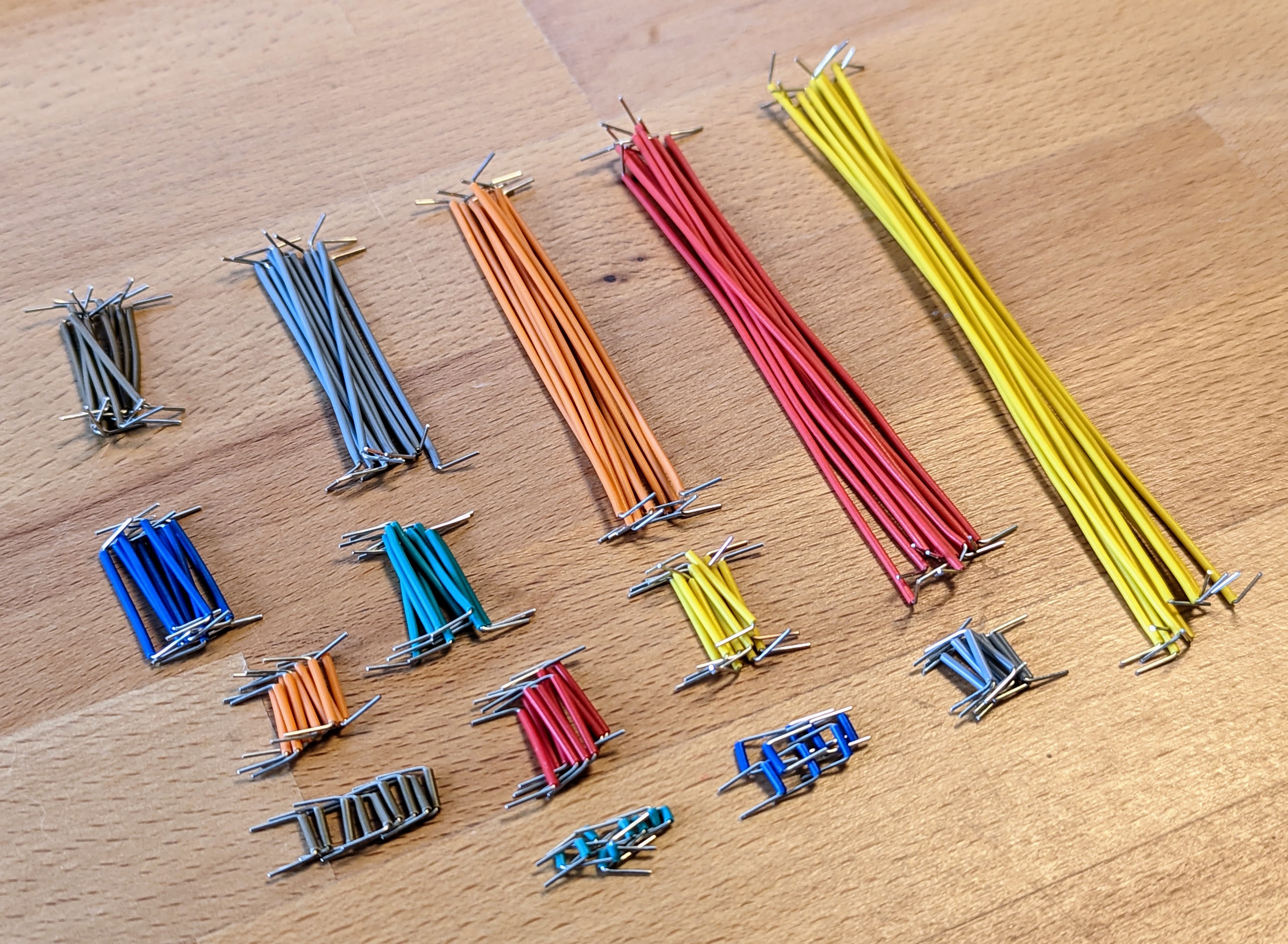 Jumper set for breadboards - 140 wires with 14 lengths