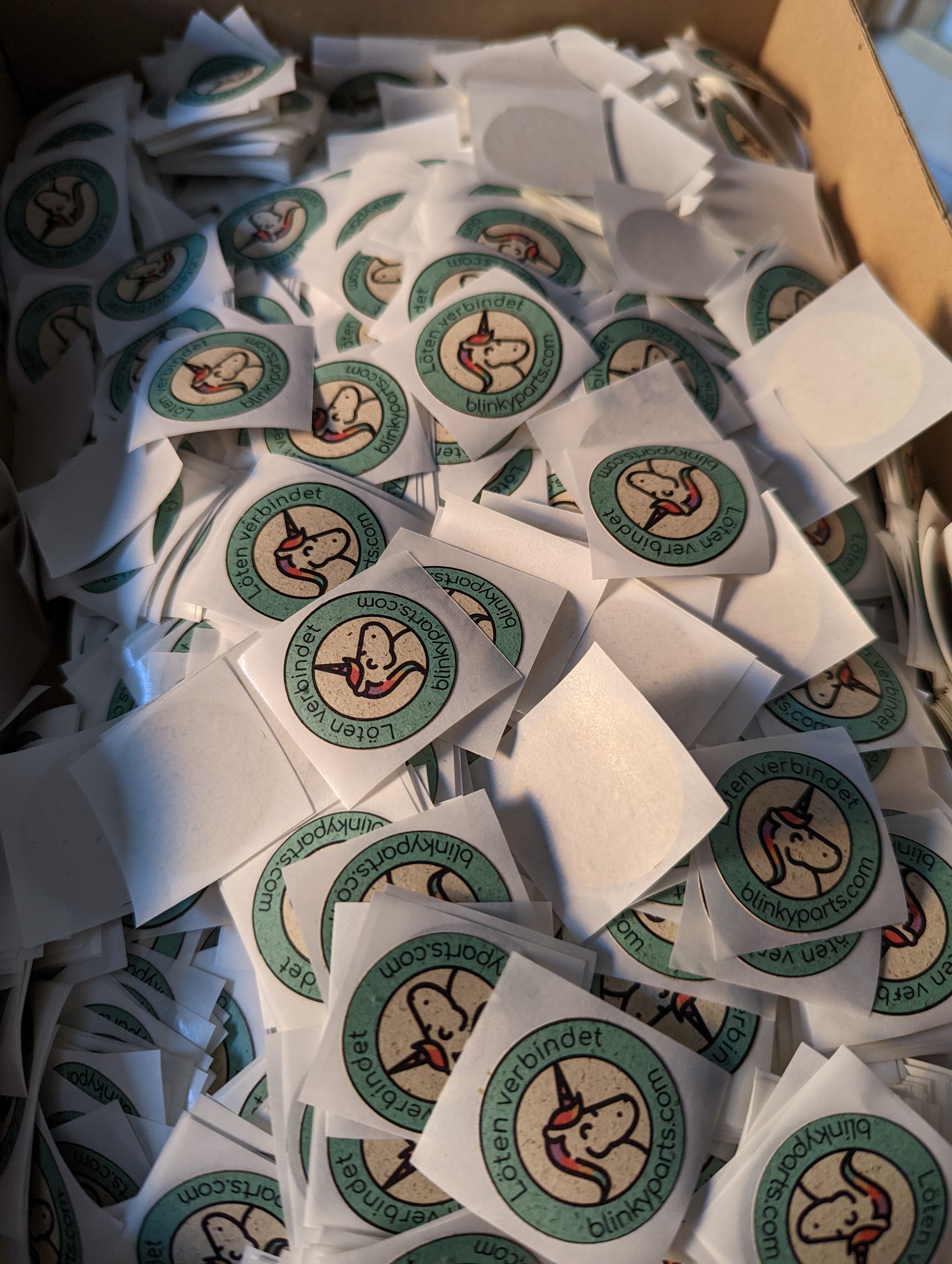 Sticker pack: 10x Soldering Connects Unicorn-Seal