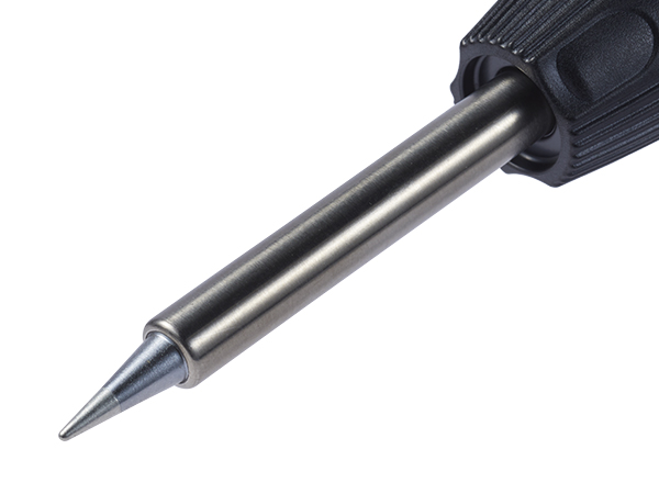 Hakko T18-B Lötspitze montiert auf Hakko Lötkolben im Profilansicht