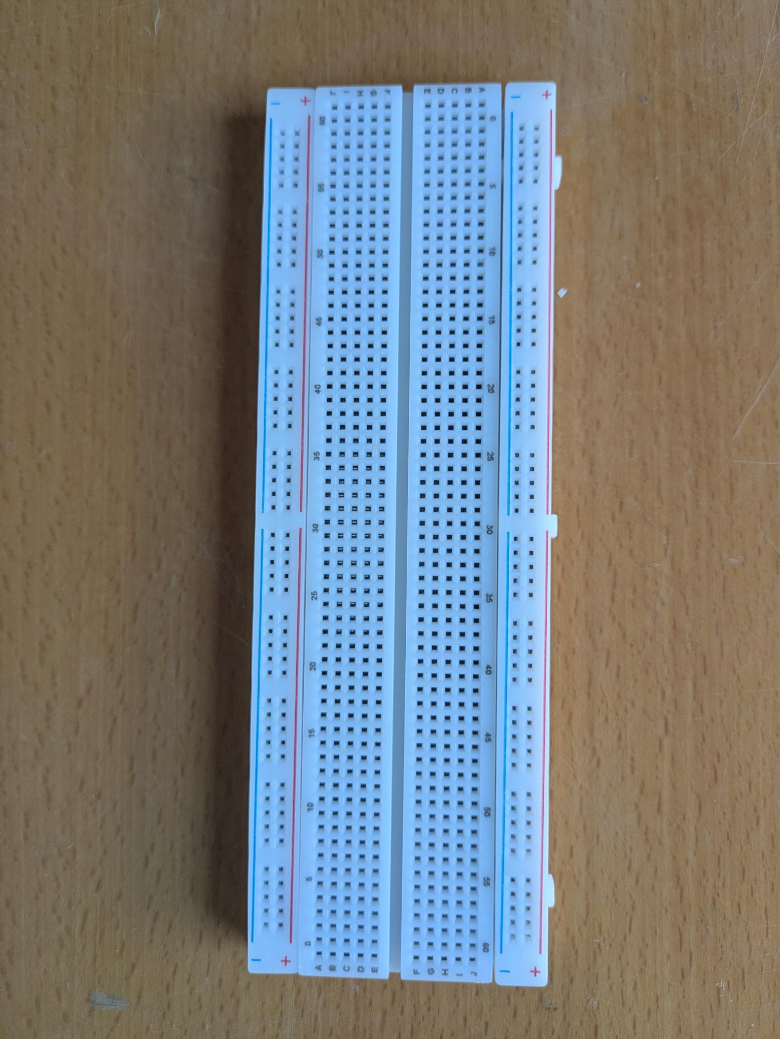 Breadboard transparent with 400 connections - Your experimental board for your own circuits