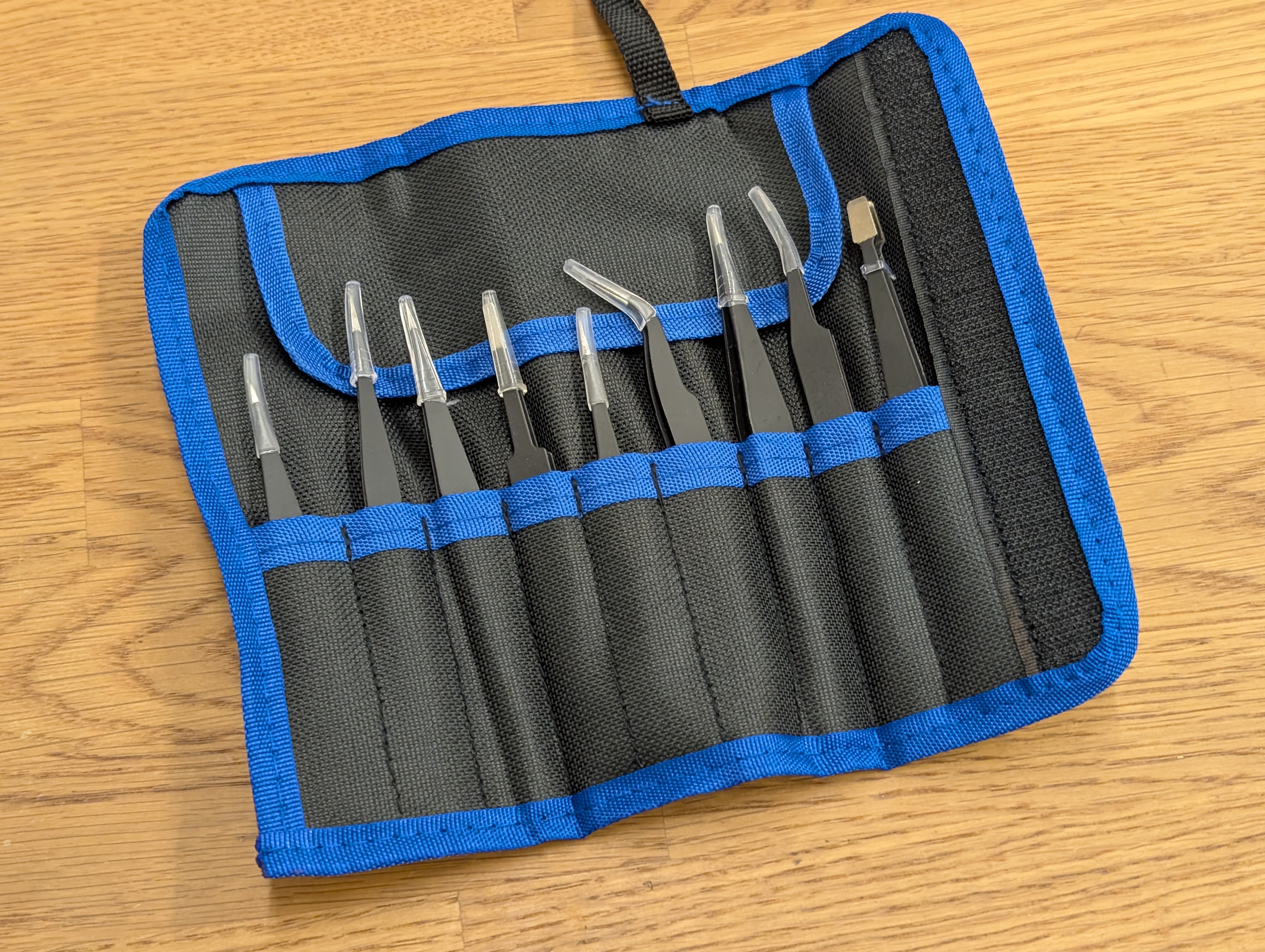 High-Quality Tweezer Set for Electronics & Precision Work – Antistatic, Durable & Precise High-Quality Tweezer Set for Electronics & Precision Work – Antistatic, Durable & Precise