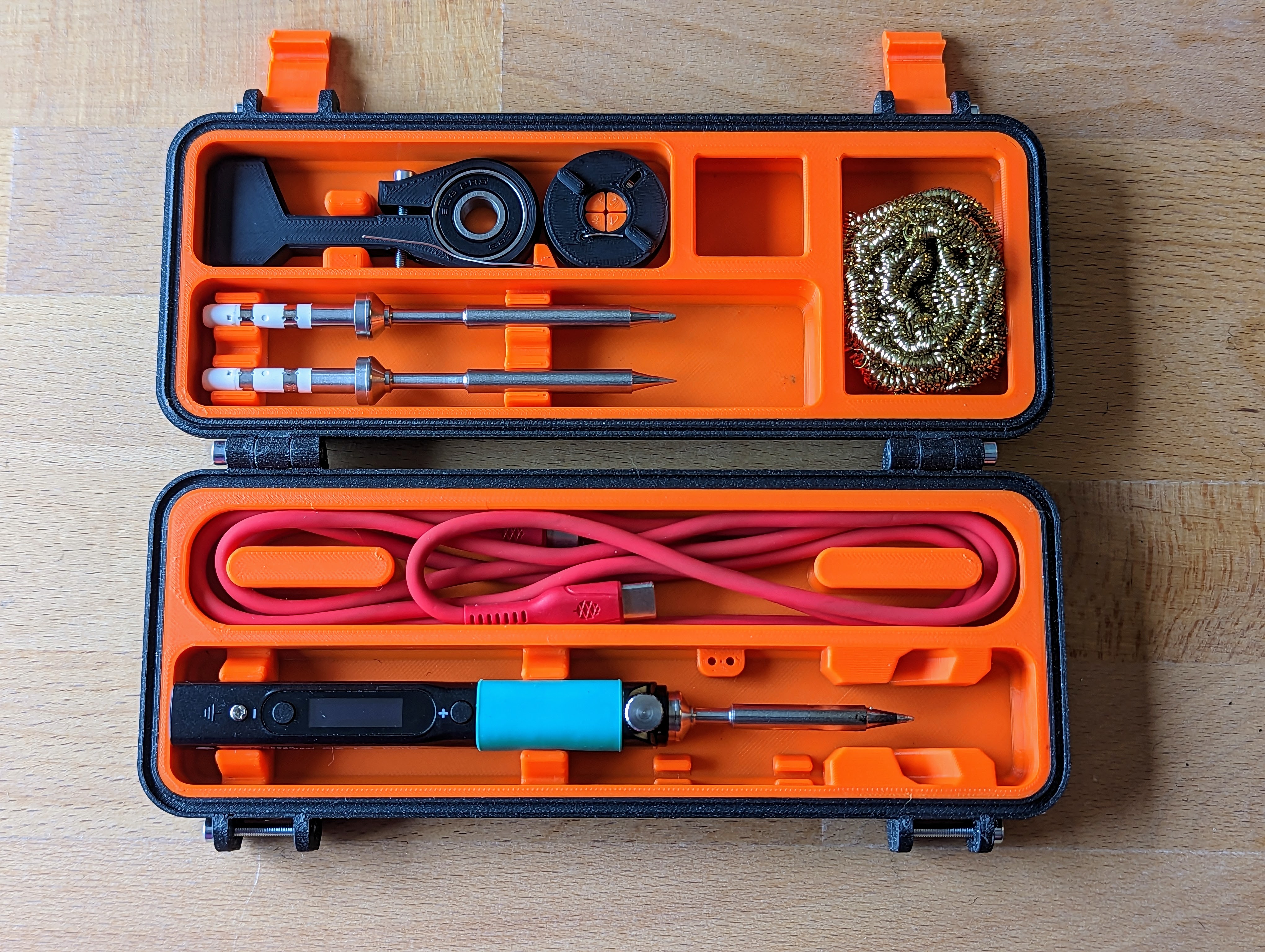 Robust case kit for the Pinecil - Everything neatly and perfectly packaged