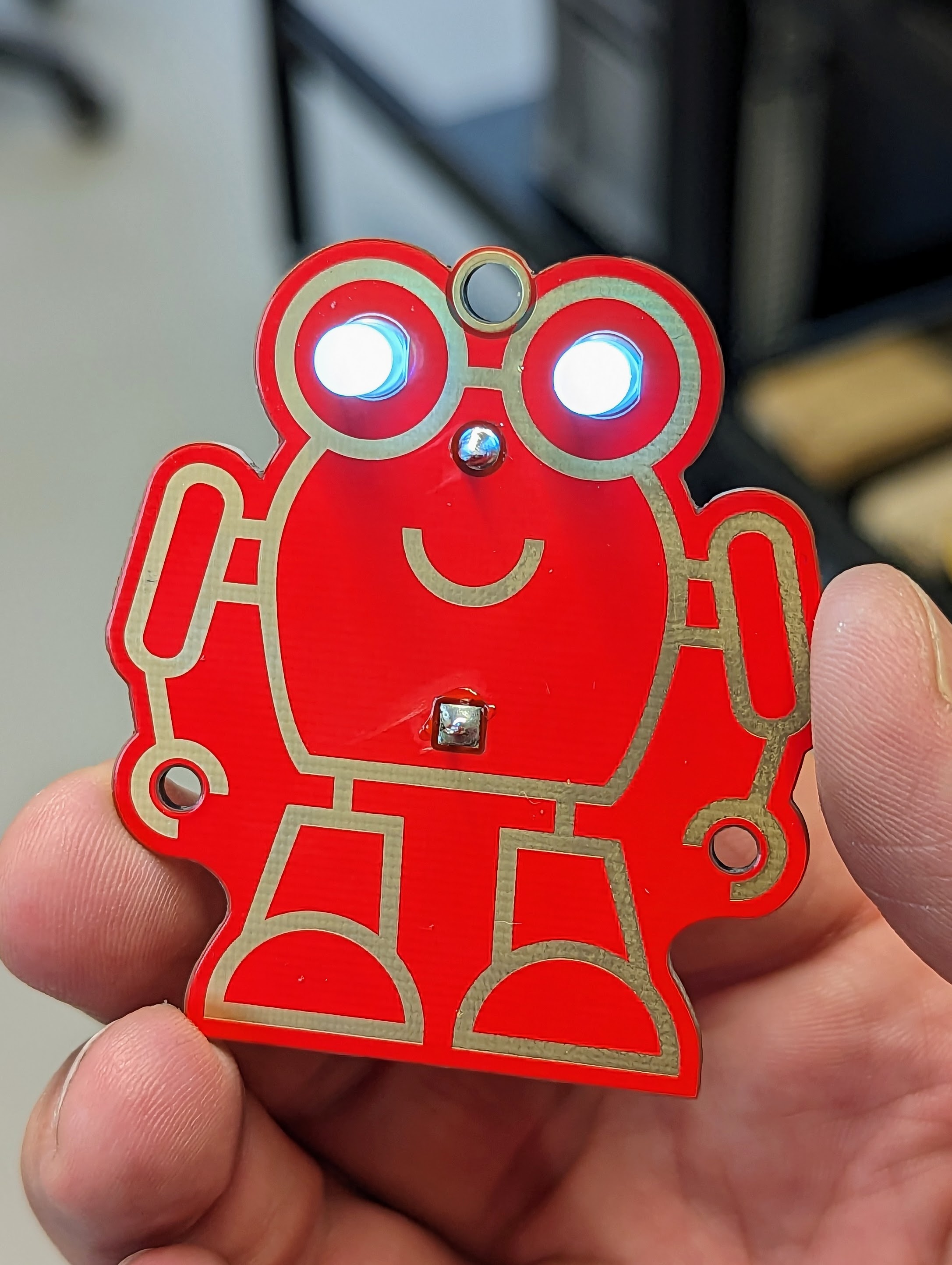 Robo Robin soldering kit - The very simple and funny red robot kit