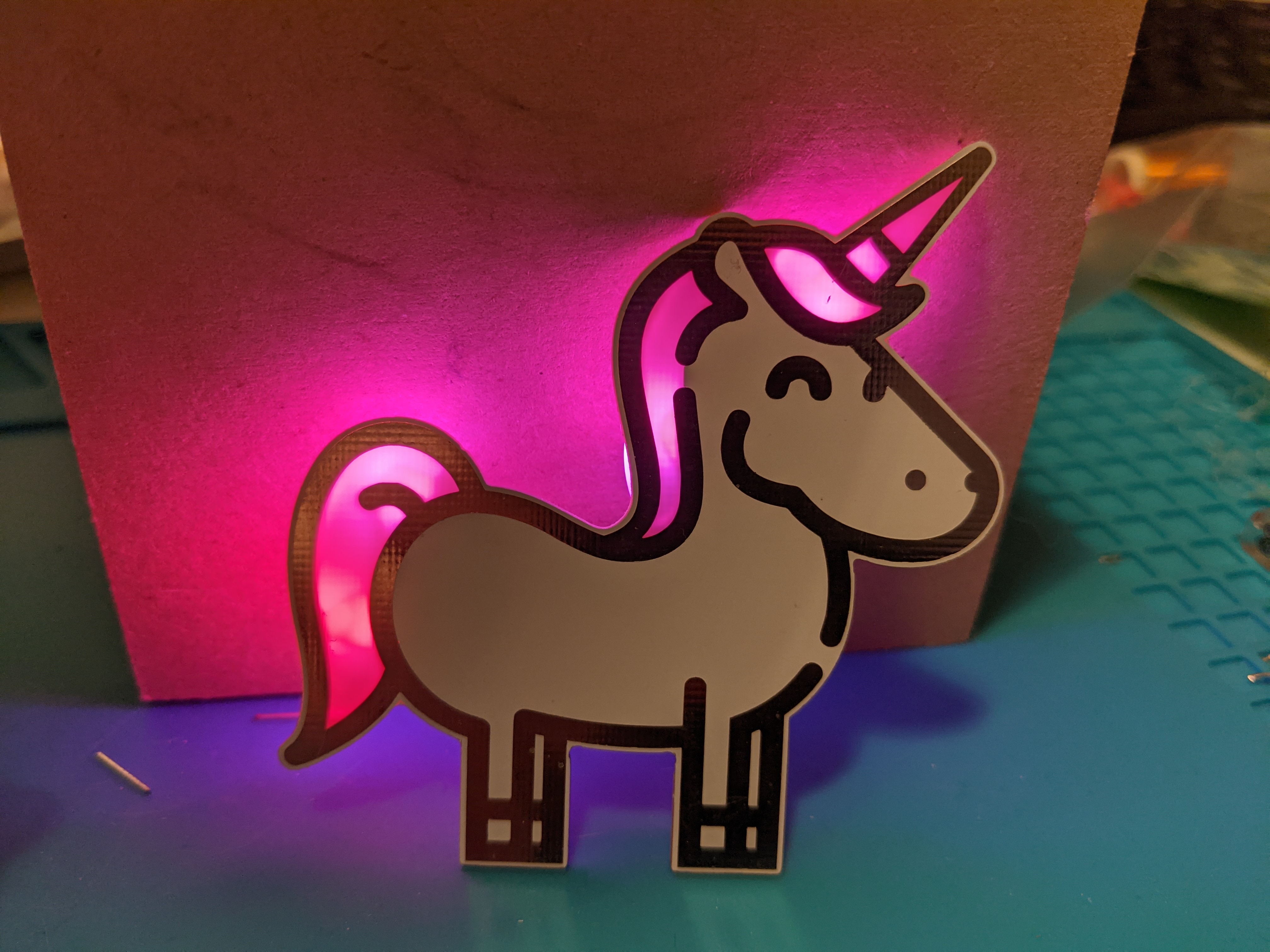 Unicorn kit – front view with pink glowing tail, mane and horn