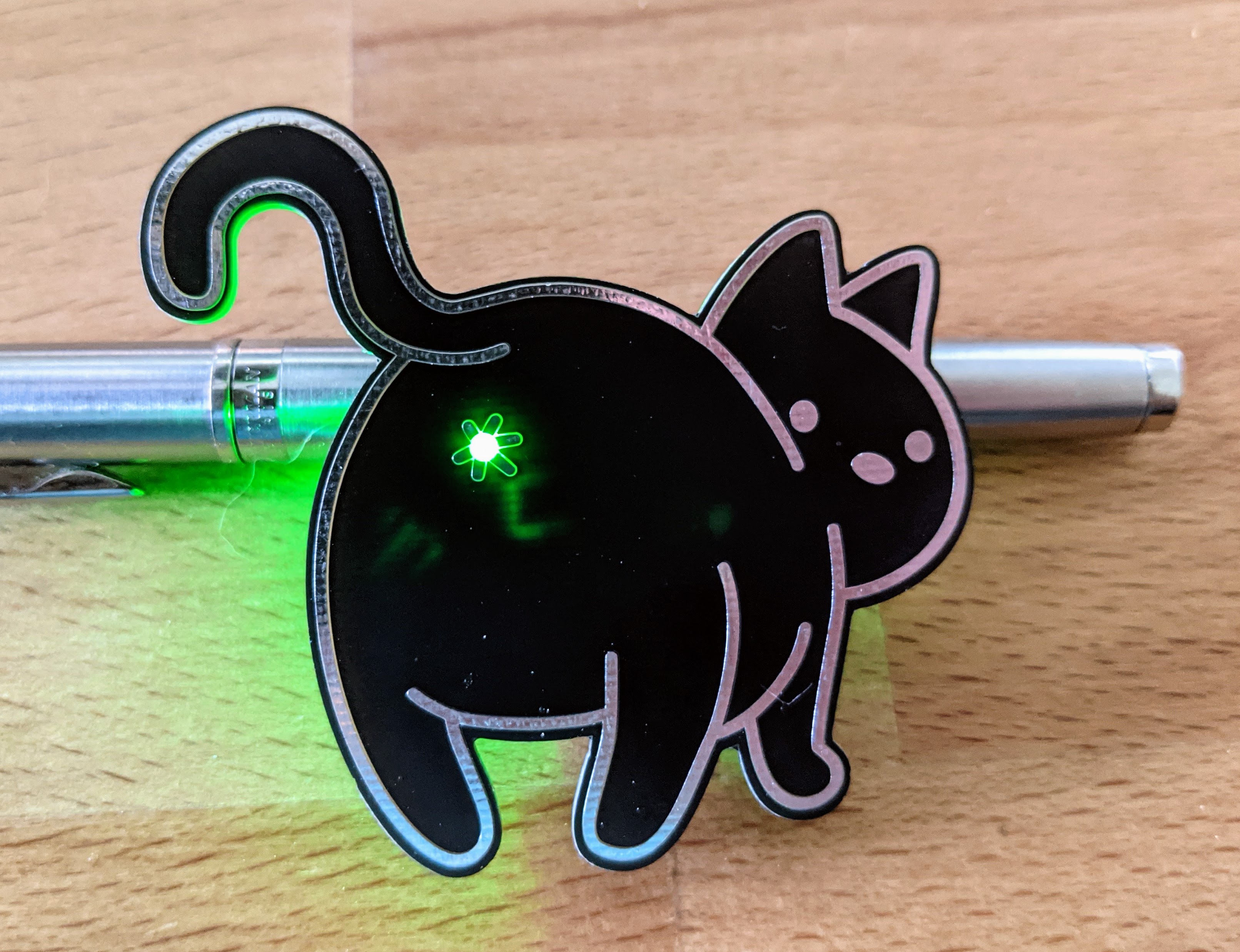 Moon Cat – green glowing (front view) Moon Cat kit – front view with green glowing LEDs